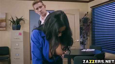 Simone Garzas Milf Pussy Fuck By A Teen Cock Xnxx