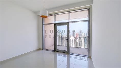 Exclusive Apartment in Downtown Dubai | LuxuryProperty.com