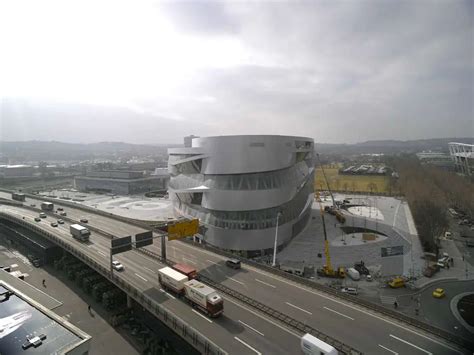 Mercedes Museum Stuttgart - UNStudio - e-architect