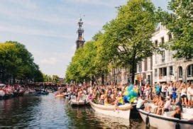 Gay Pride Amsterdam Best Canal Parade Pics Coupleofmen