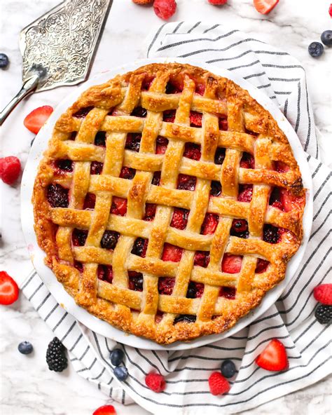 Mixed Berry Pie Mess In The Kitchen