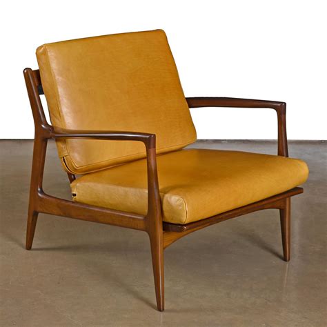 Vintage Danish Modern Ib Kofod-Larsen for Selig Leather Lounge Chair