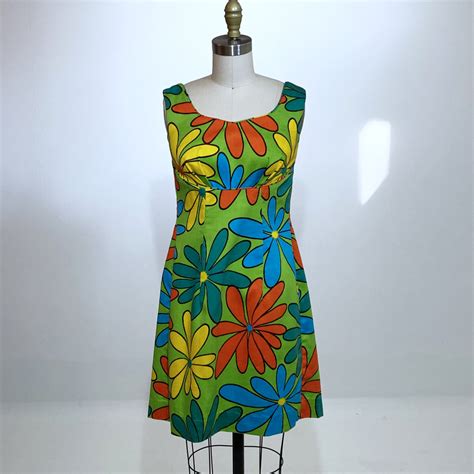 Vintage Clothing | Donna's Dress Shop