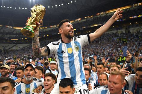 Caritau Sanjungan Komentator Final Piala Dunia Ke Messi