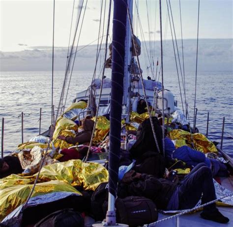 Deutsches Segelschiff Rettet Migranten Welt