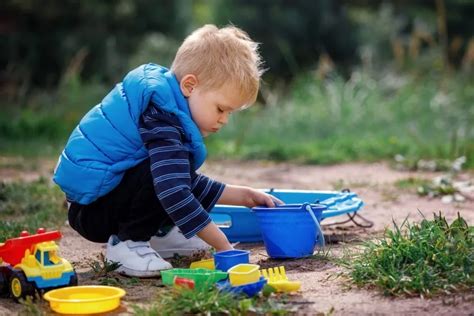 10 Reasons Sand And Water Play Is Important In Early Childhood