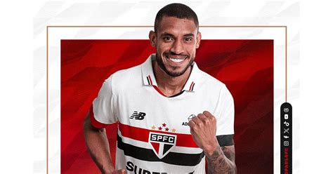 S O Paulo Anuncia Contrata O Do Atacante Andr Silva