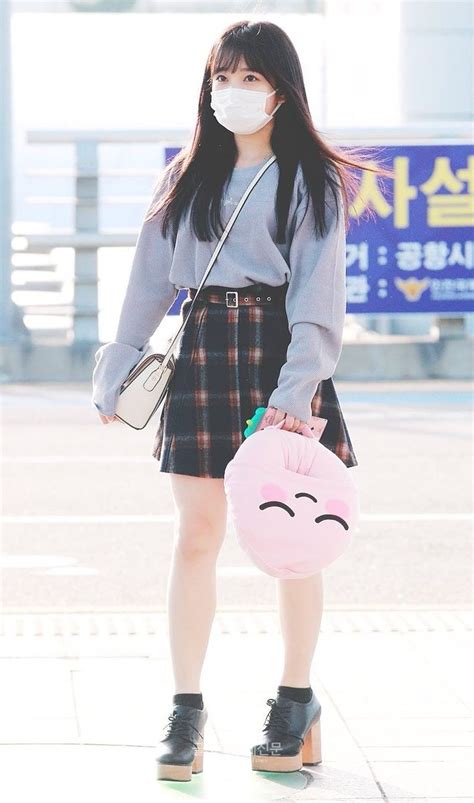 Iz One S Yabuki Nako Incheon Airport Off To Japan Kpop Fashion