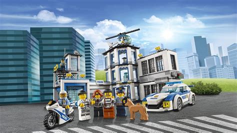Конструктор Lego City Полицейский участок (60141) – купить в Киеве ...