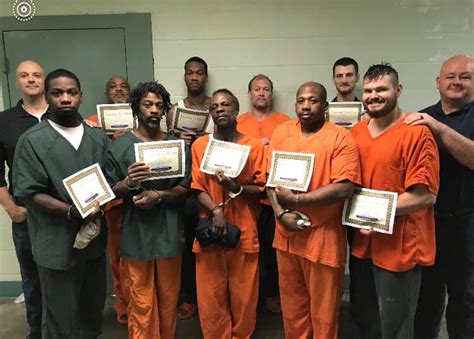 16 inmates get baptized in Crittenden County Jail | KLRT - FOX16.com