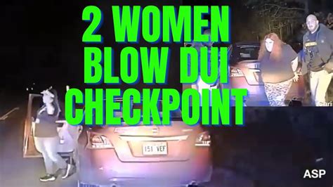 Police Chase 2 Women That Blow Passed Checkpoint Youtube