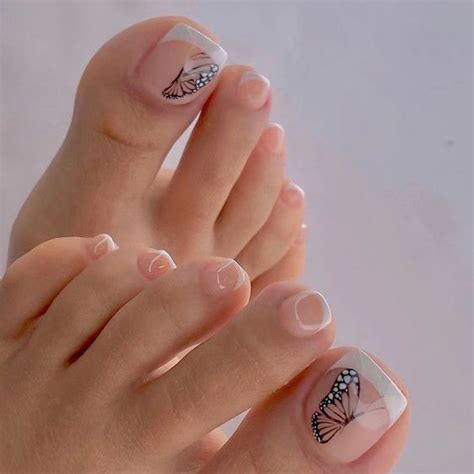 20 Beach Summer Toe Nail Designs 2025 You Should Try