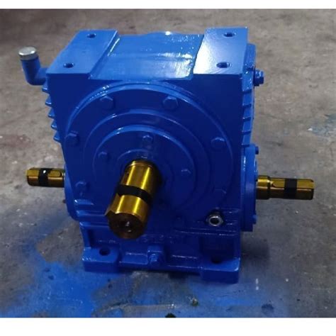 Kw Cast Iron Body Worm Reduction Gearbox For Industrial At Rs