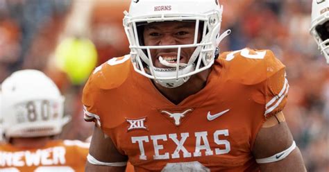 Texas Rb Roschon Johnson Named To Hornung Award Honor Roll On3