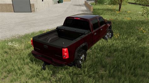 Chevrolet Silverado Crew Cab Duramax V1 1 FS22 Mod Farming Simulator