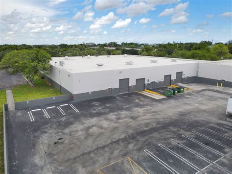 Families visit vista memorial gardens miami lakes fl 33014 for holidays 15