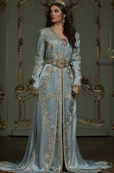 Pin By Mary On Caftan Marocain Moroccan Dress