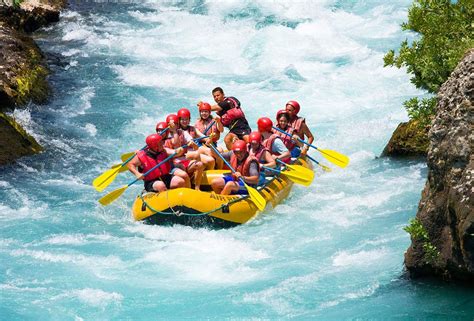 13 Ways To Spice Up Essential Summer Adventures White Water Rafting