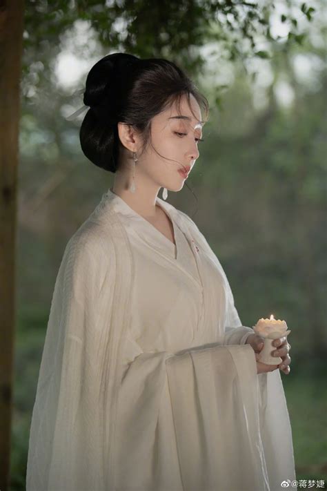 Cdrama Tweets On Twitter Jiangmengjie Shares New Hanfu Photoshoot