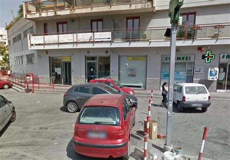 L Ufficio Pieno L Assalto E La Paura Rapina Alle Poste Di Via Toti