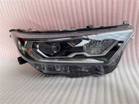 Faro Derecho De Toyota Rav4 2019 2021 Meses sin interés