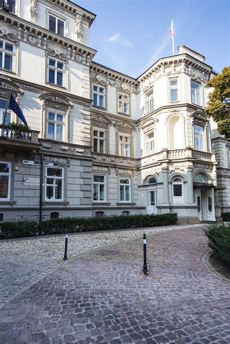 Donimirski Pałac Pugetów Business Center - ul. Starowiślna 13, Kraków