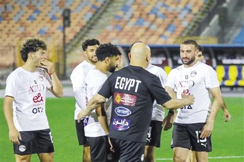 حسام حسن يستقر على تشكيل منتخب مصر أمام غينيا بيساو في تصفيات المونديال