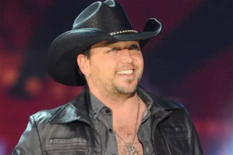 Jason Aldean Sells Out Second Atlanta Show Sets New Venue Record