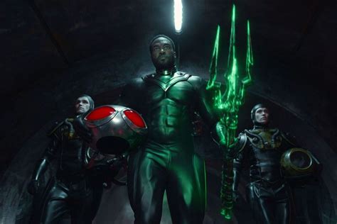 Aquaman Et Le Royaume Perdu Aquaman Menacé Par Black Manta Dans Le