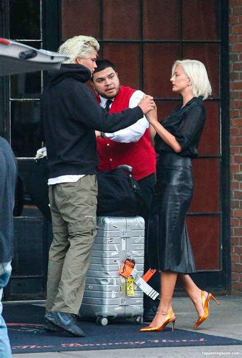 Caroline Vreeland Carolinevreeland Nude Onlyfans Leaks The Fappening Photo