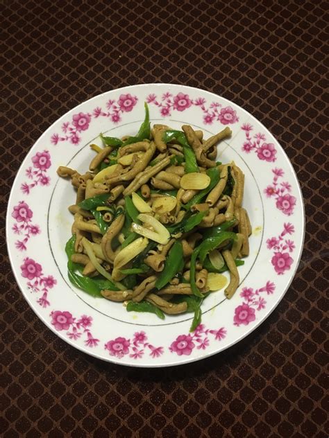 青椒炒鸭肠怎么做青椒炒鸭肠的做法豆果美食