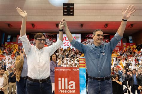 Holgada victoria de los socialistas en Cataluña y acusada caída del