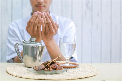 Doa Berbuka Puasa Sesuai Ajaran Rasulullah SAW Latin Dan Artinya