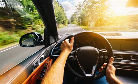 8 Tips for a Safer Driving Experience - Make Our Road Safer!