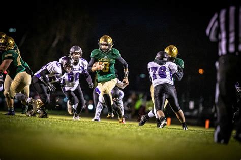 Muskegon Catholic Begins Playoff Run With Dominant 62 0 Win Over Shelby