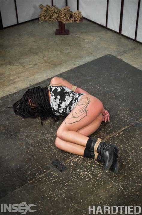 Black Girl Jessica Creepshow Finds Herself Suspended By Rope In The Nude CoedCherry