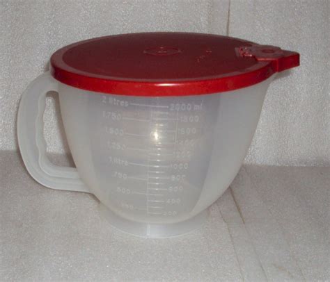 Vintage Tupperware 8 Cup Batter Bowl Mix N Stor Measuring Pitcher