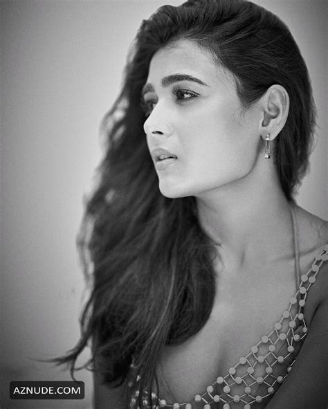Shalini Pandey Hot Sexy Bold Pics Collection AZNude