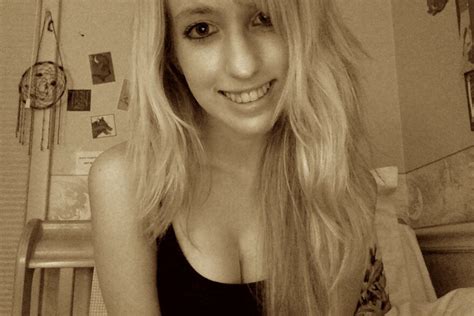 Huge Collection Of Popular Tumblr Blonde Tumblr N LsgrLeIs Ran Nqo Porn Pic