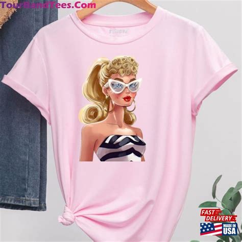 Margot Robbie Vintage Retro Shirt 2023 Unisex T Shirt TourBandTees