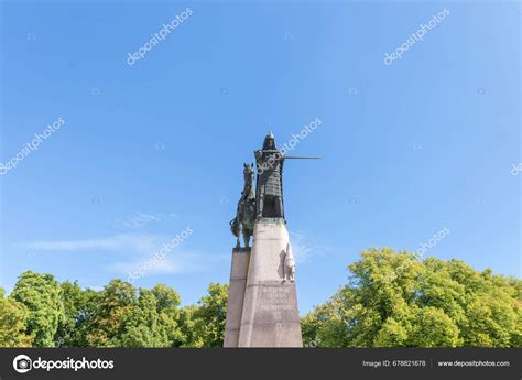 Vilnius Lithuania August 2023 Monument Grand Duke Gediminas Stock