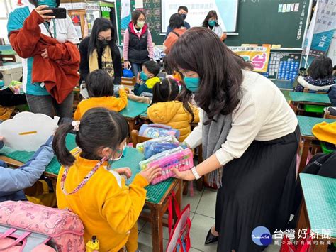 中嘉寬頻 北健培訓小記者 學童現學現賣訪校長 蕃新聞