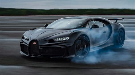 Seeing A Bugatti Chiron Pur Sport Drifting Is Super Satisfying