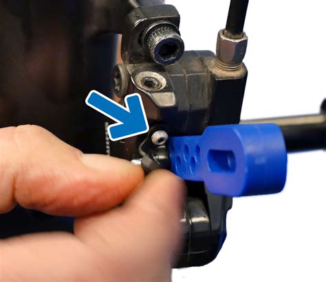 How To Bleed Shimano Flat Bar Hydraulic Brakes Park Tool