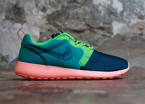 Où acheter la Nike Roshe Run Hyperfuse Poison Green