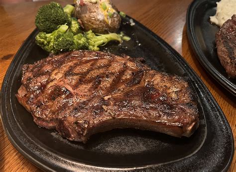 I Tried Every Steak At Outback Steakhouse And This Was The Best