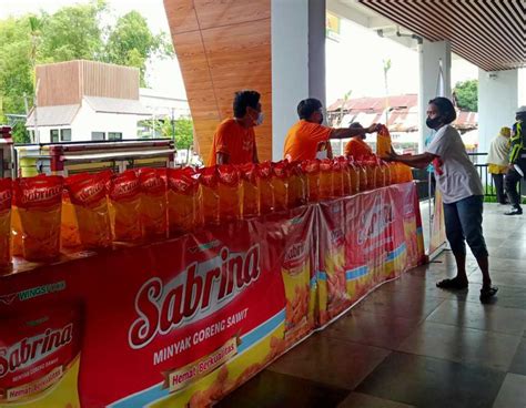 Operasi Pasar Murah Pemkab Bojonegoro Distribusikan Liter Minyak