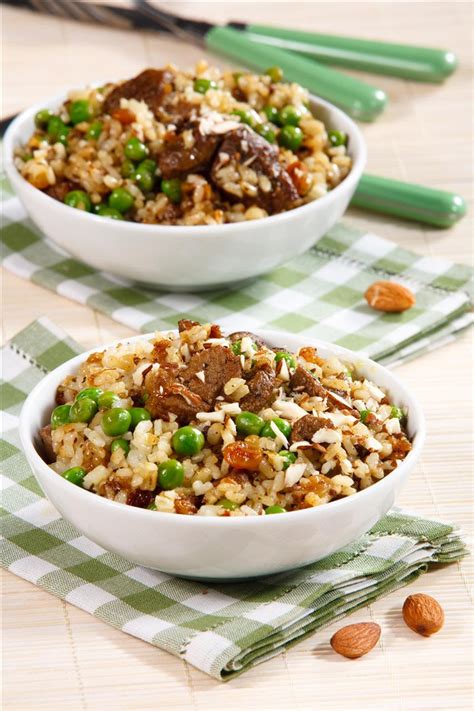 Плов из баранины с зеленым горошком — пошаговый рецепт с фото ...