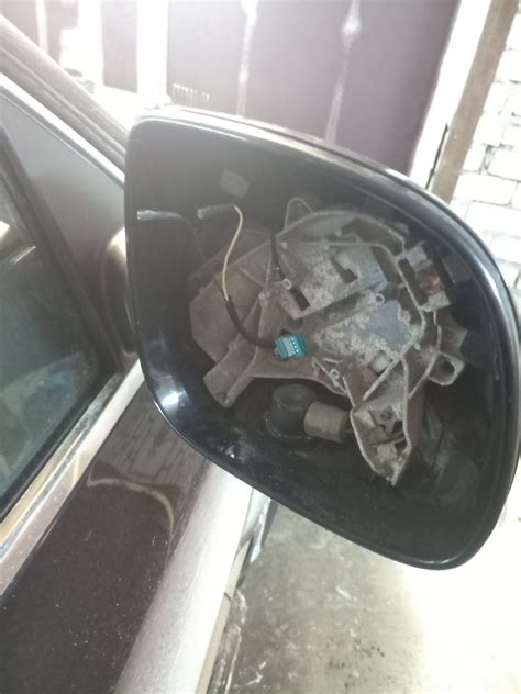 Моторчик зеркала, плафон салона — замена — Volkswagen Touareg (1G), 3 л ...