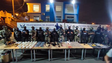 IMPRESIONANTE OPERATIVO EN DURÁN PERMITE EL DECOMISÓ DE UN ARSENAL Y